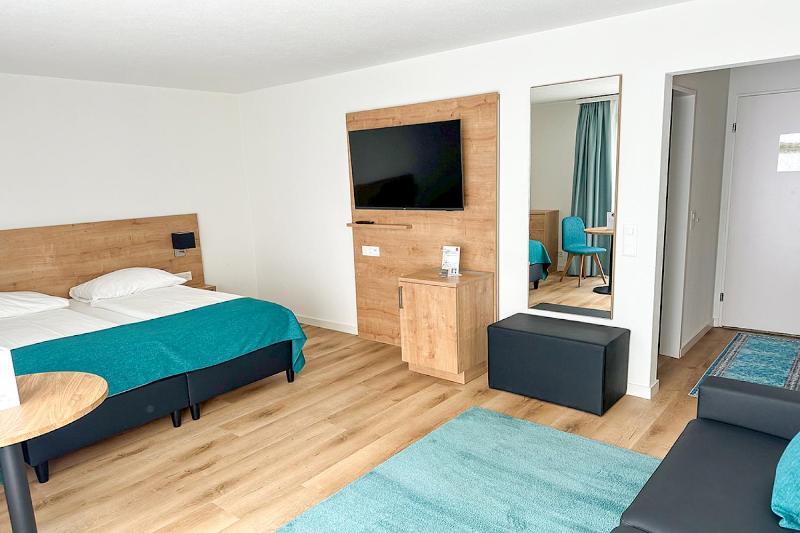Junior Suite Superior with Balcony image 1