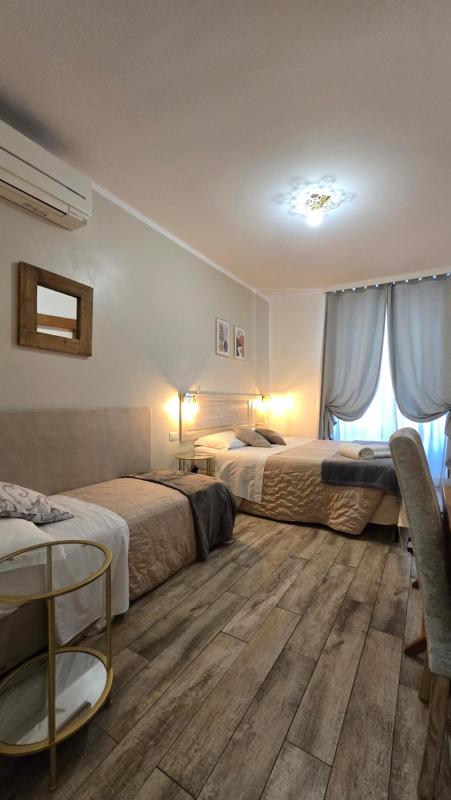 Triple Room image 2
