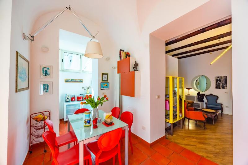 Magma Loft by NapoliApartments - image 6