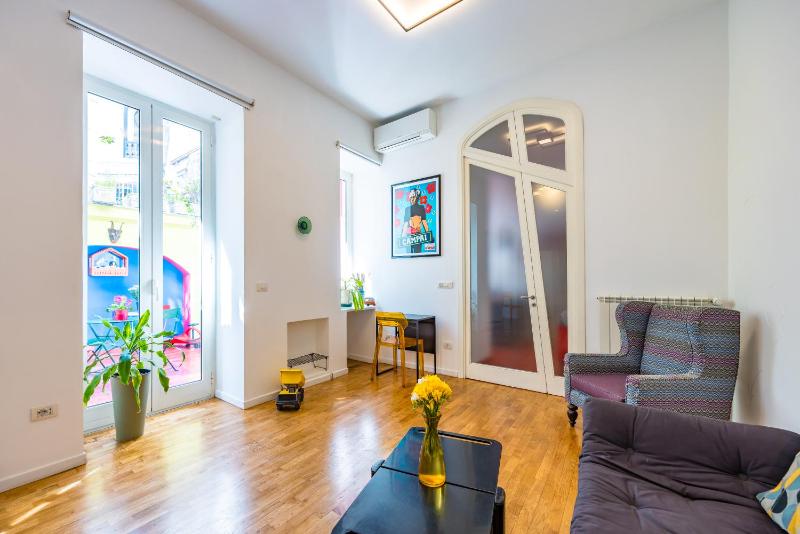 Magma Loft by NapoliApartments - image 5