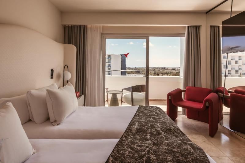  The Twist & Go Room - Entrance to Ushuaia Club Included image 1