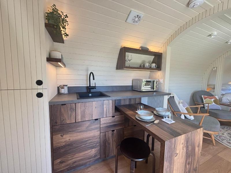Quarrywood Glamping - image 11