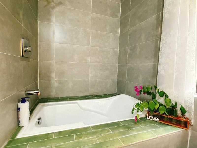 AMY HOME - 3 bedroom Apartment with bathtub - image 16