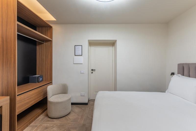 Classic Room image 4