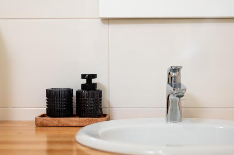 Two-Bedroom Apartment with Pool View 9 image 4