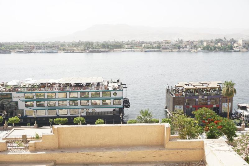 Merry Land Hotel - image 5