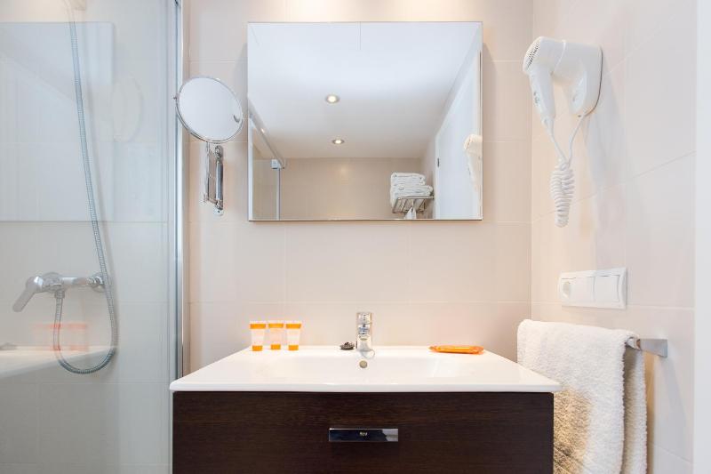 Two-Bedroom Apartment image 4