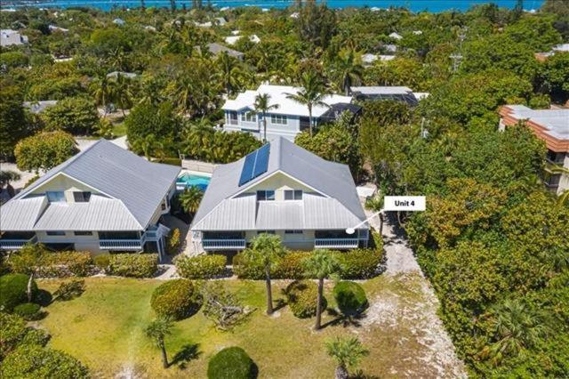 Seagrape Village 4 - image 23