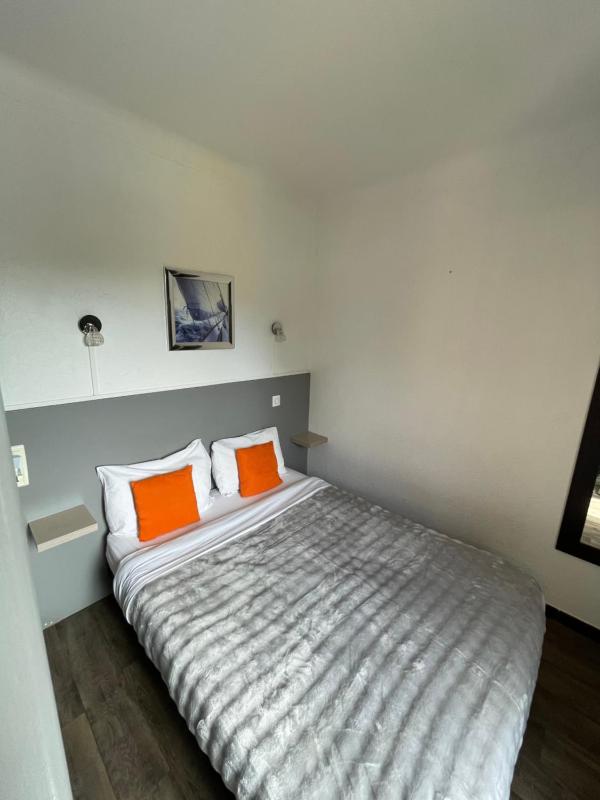 Hotel Clair Logis - image 11