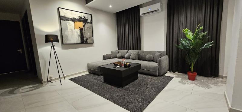 Luxor Apartments & Suites - Residence 62 - image 5