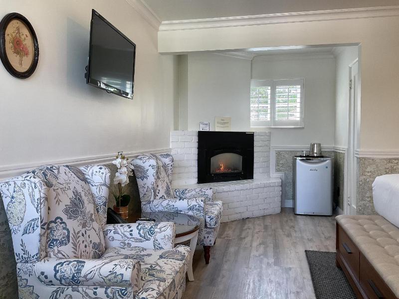 Executive Suite Ocean View image 3