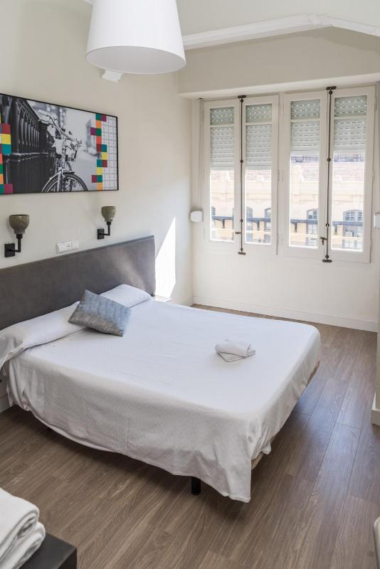 Budget Double Room image 4