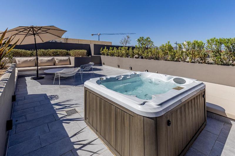 2 BR Condo at Cabo Marina Private Jacuzzi & Grill - image 12