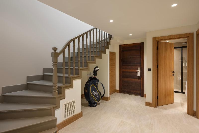 Pasha Suite image 1