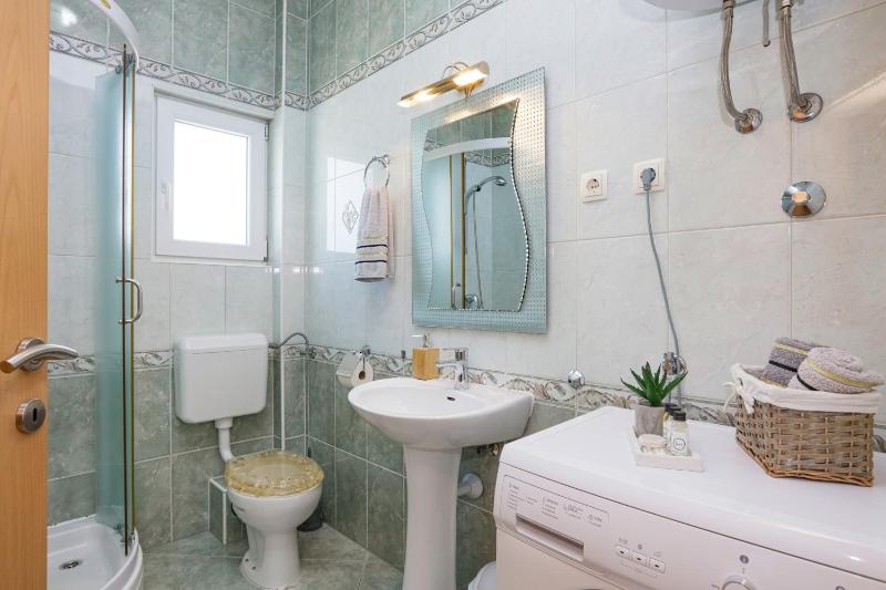 Apartments with parking space Vodice - 13973 - image 31