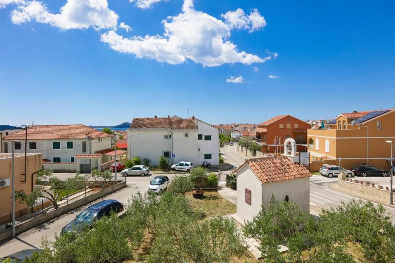 Apartments with parking space Vodice - 13973 - image 35