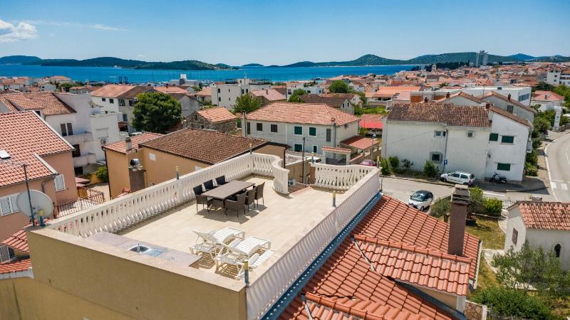 Apartments with parking space Vodice - 13973 - image 10