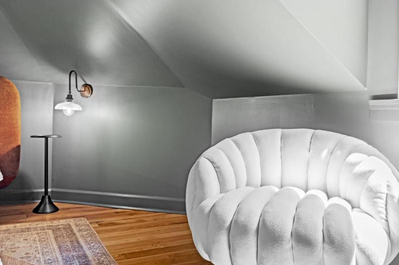Gatsby House Luxe 3BR Game Room Hot Tub - image 9