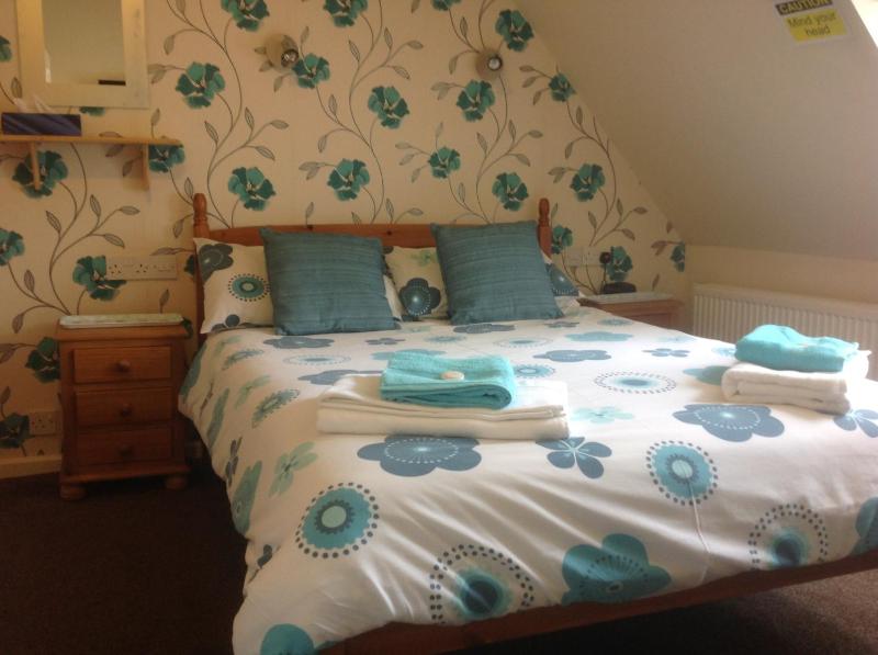 Double Room image 3