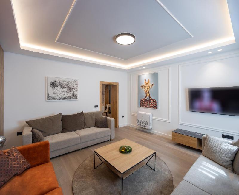 Maison Royale Premium Apartment - image 11