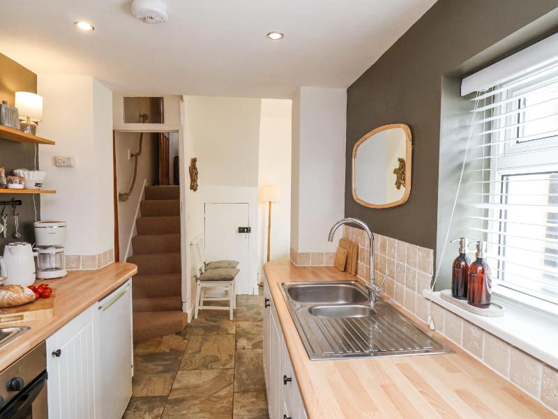 Launcher's Cottage - image 21