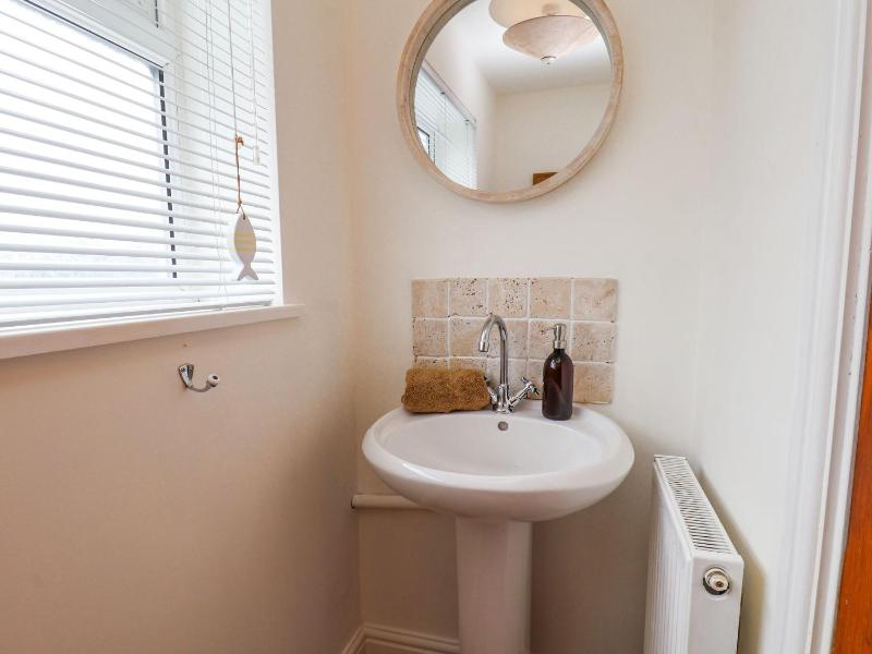 Launcher's Cottage - image 7