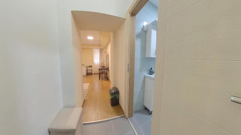 Center Point apartment - image 7