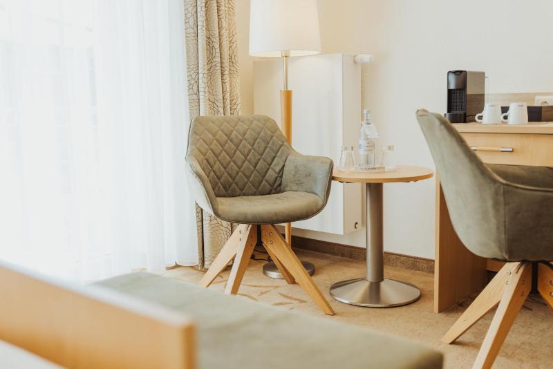Superior Double Room image 3