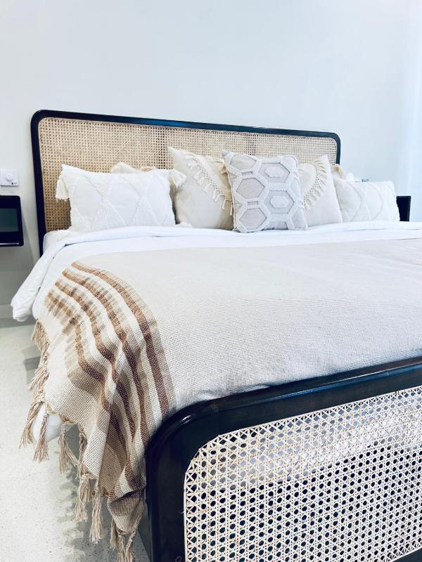 The Suite by Ceilao Villas - image 13