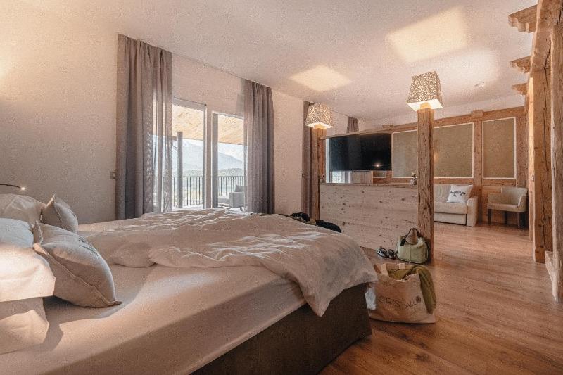 Suite image 3