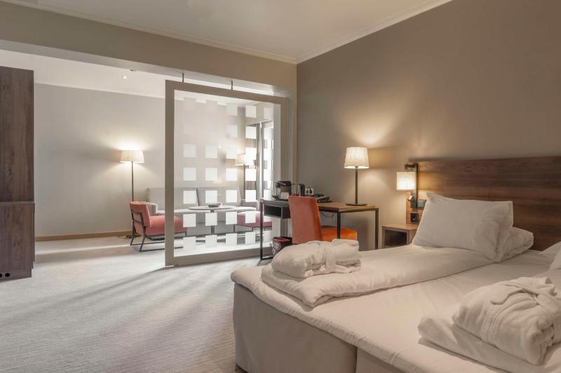 Junior Suite image 1