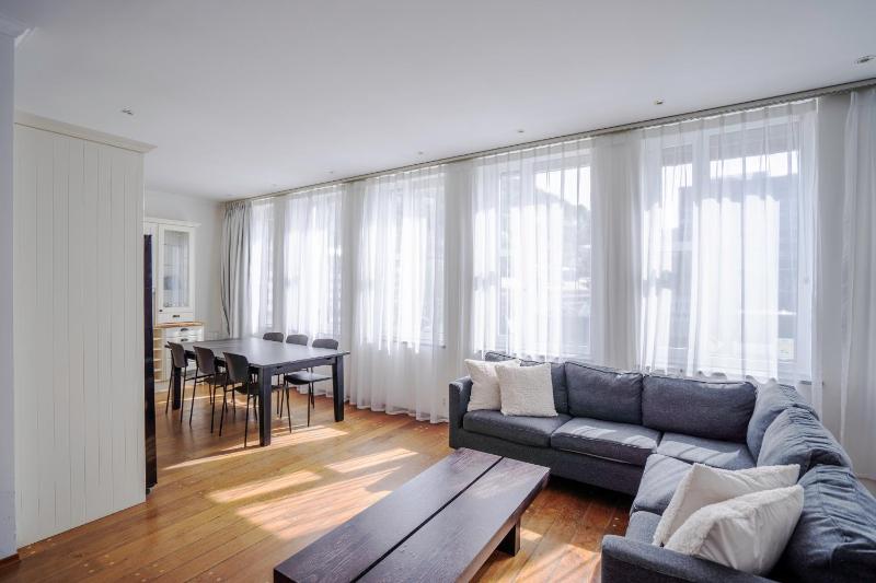 Apartment image 4