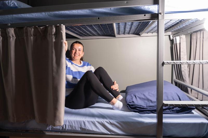 1 Bed in a 14-Bed Dormitory with Bathroom image 3