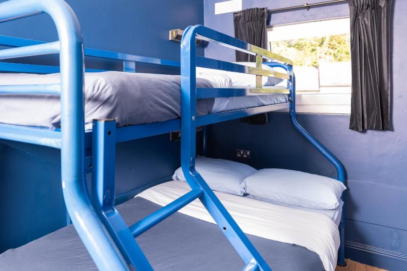 Double / Twin Room with shared bathroom image 2