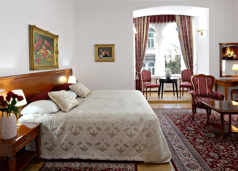 Junior Suite image 4