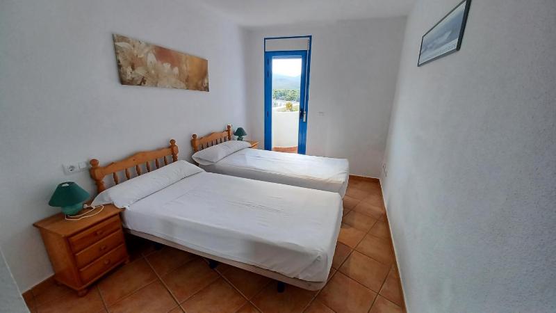 Perla Blanca Orangecosta - image 6