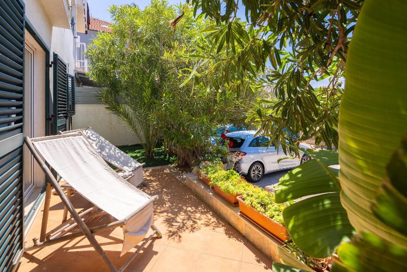 Maki Exclusive Apartments - image 13