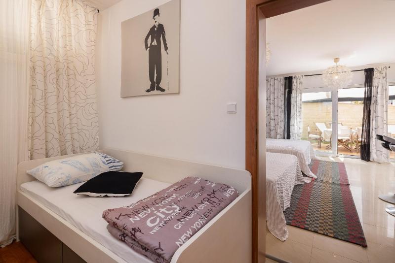 Maki Exclusive Apartments - image 33