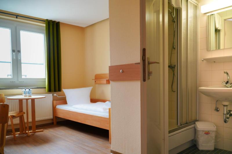 Single Room with Private Bathroom image 1
