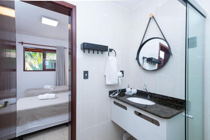 Stay in Style: Central Pipa Townhouse with Ocean View - image 4