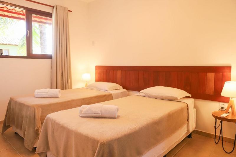 Stay in Style: Central Pipa Townhouse with Ocean View - image 23