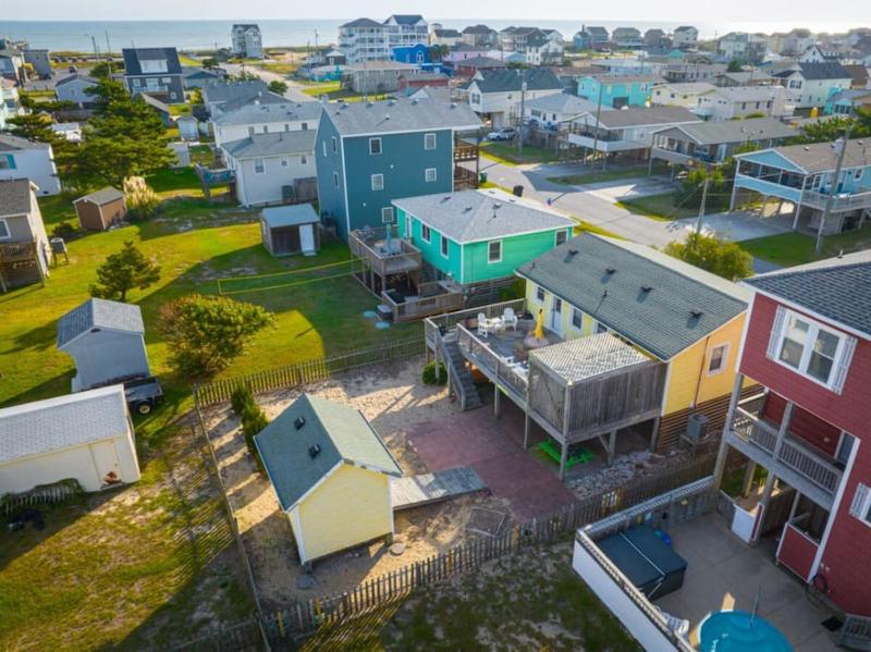 Near Beach Dining & Shops Private Hot Tub - image 19