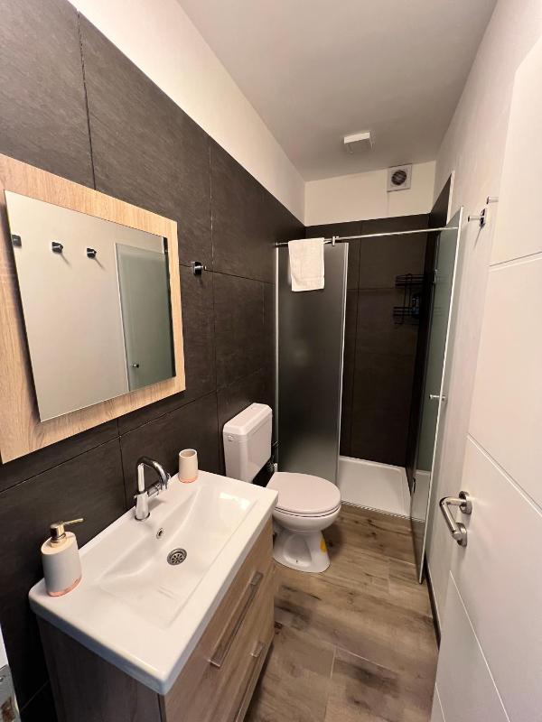 Apartmani Gandi - image 14