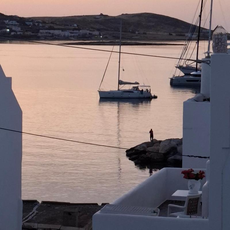 Double Room with Sea View image 1