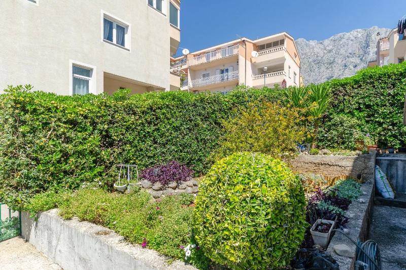 Apartments Katica - image 6