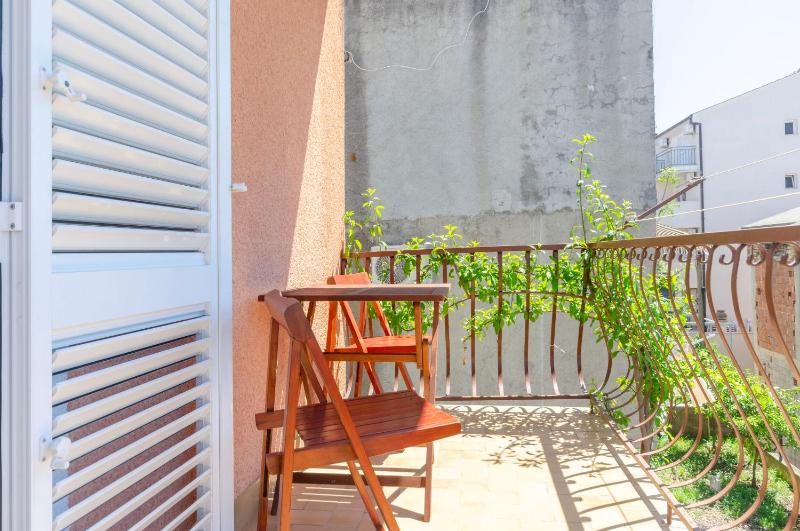 Apartments Katica - image 15