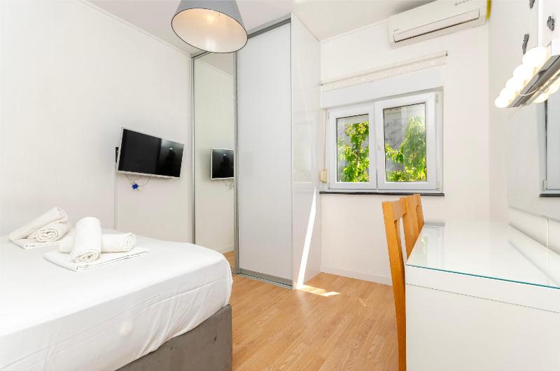 Apartments Katica - image 34