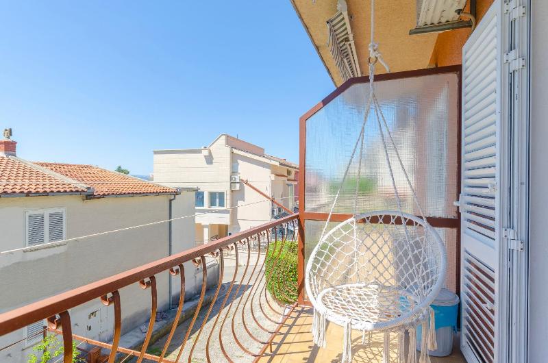Apartments Katica - image 21