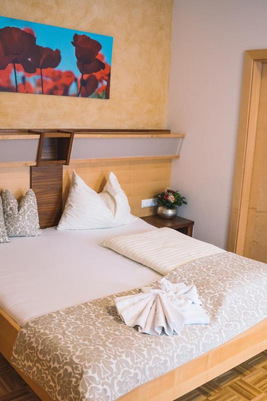 Double Room image 1