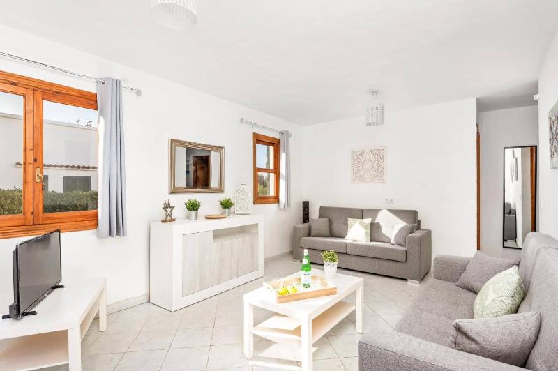 Villa Salord by Villa Plus - image 11